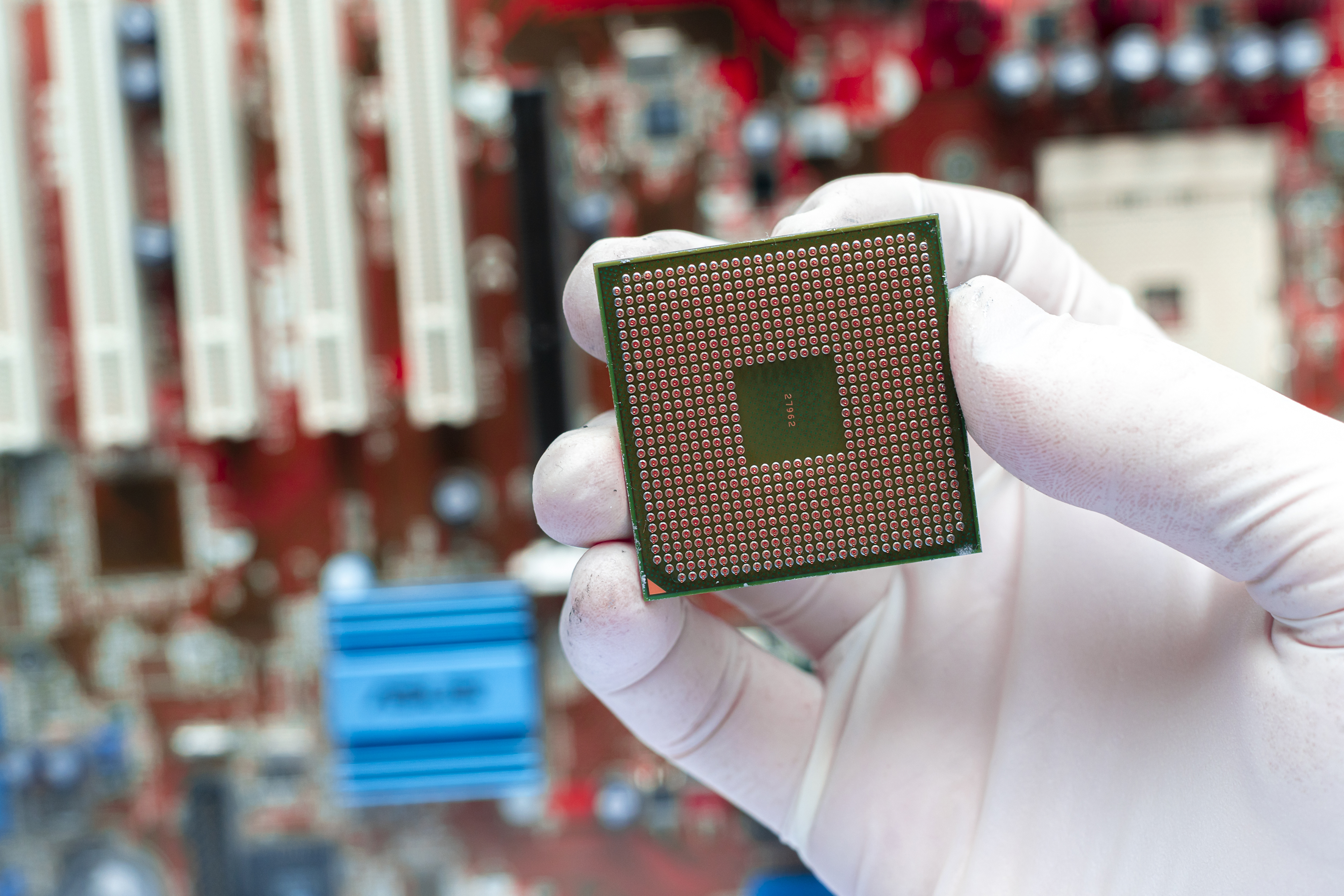 Semiconductor microchip